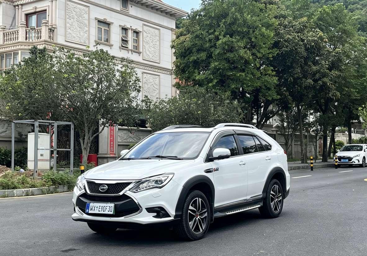 BYD Tang DM 2015 DM 2.0T AWD Flagship