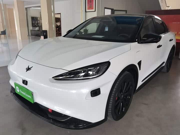 ARCFOX ji hu a er fa S 2022 HI ban gao jie ban