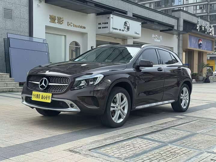 Mercedes-Benz GLA 2015 GLA 200 dong gan xing