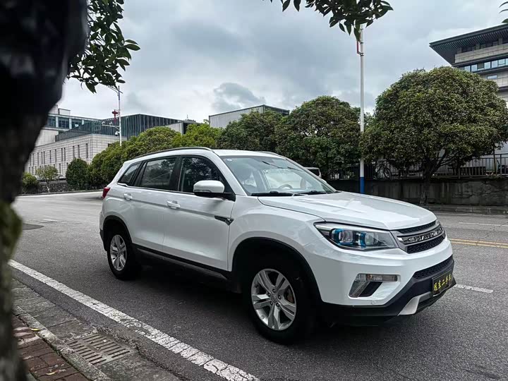 Changan CS75 2016 2.0L МКПП Люкс guo IV
