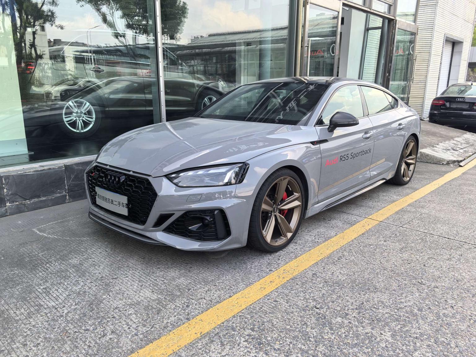 Audi RS 5 2023 2.9T Sportback hei yao ban