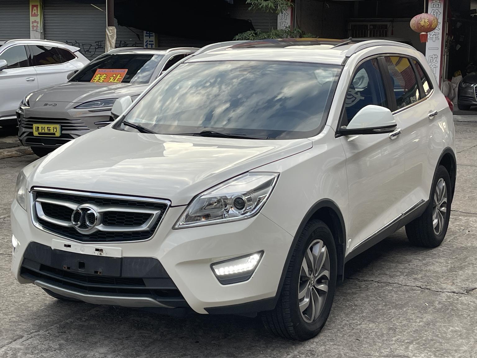 BAIC shen bao X65 2015 2.0T АКПП Elite