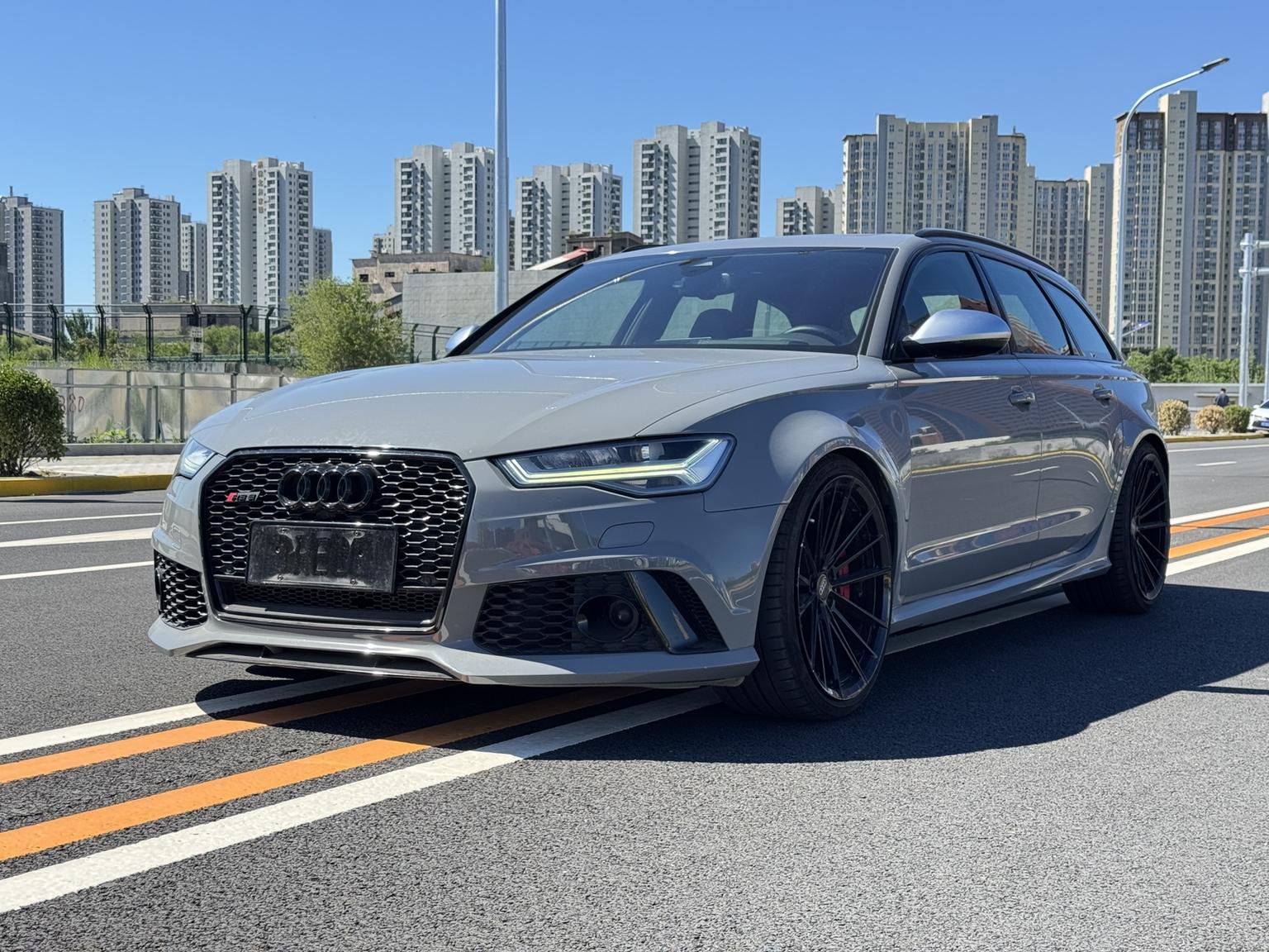 Audi RS 6 2016 RS 6 4.0T Avant