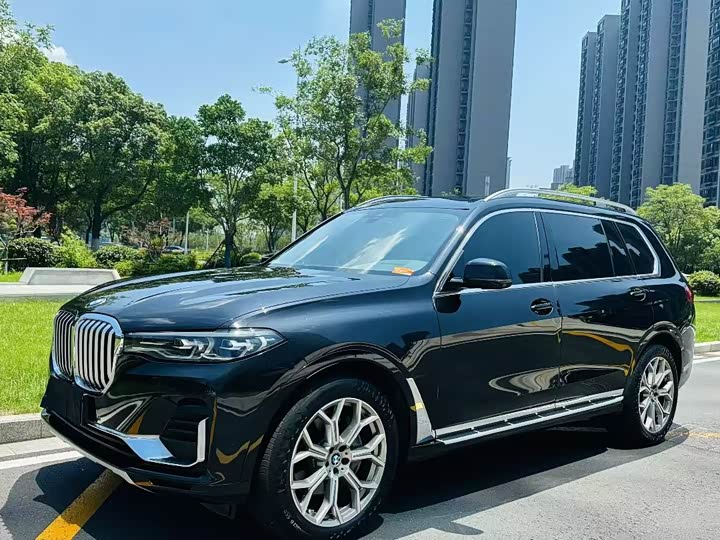 BMW X7 2021 xDrive40i Leading hao hua tao zhuang