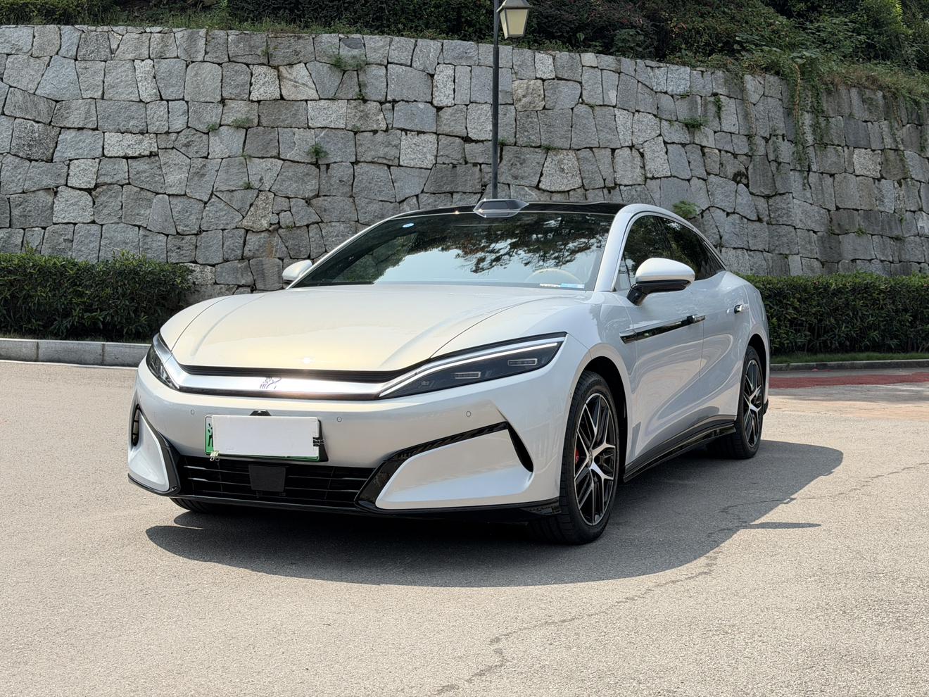 BYD Han L EV 2025 601KM AWD ji guang lei da Flagship