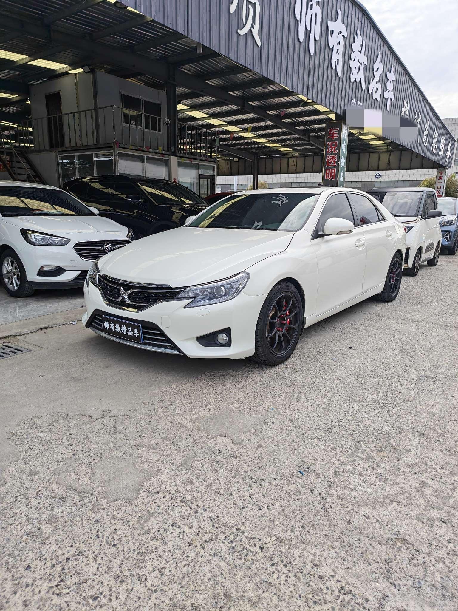 Toyota Mark X 2013 2.5V jing rui ban