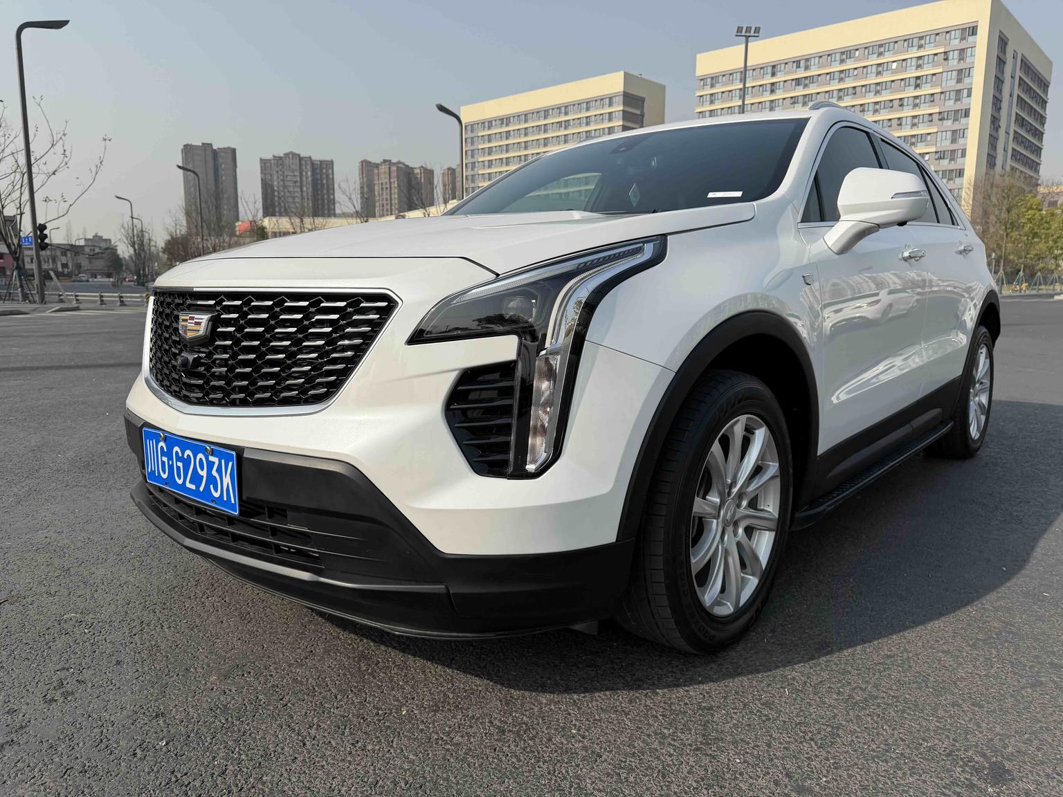 Cadillac XT4 2018 28T liang qu ji shu xing