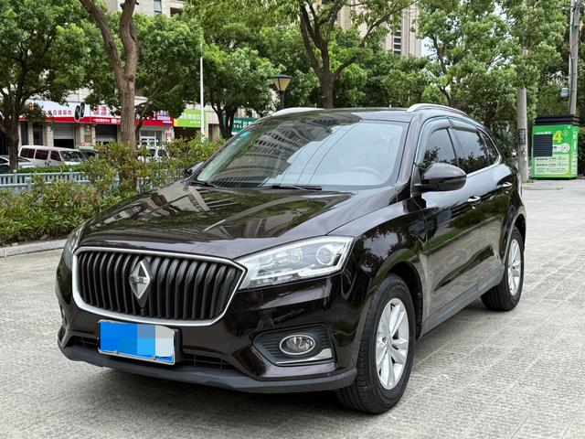 Borgward BX7 2016 28T liang qu jing ying ban 5 seats