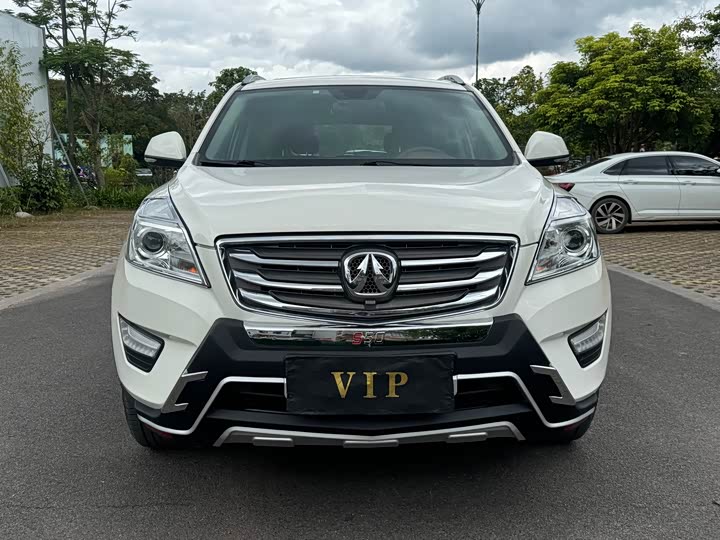 BAIC Weiwang S50 2016 1.5T МКПП le dong Люкс