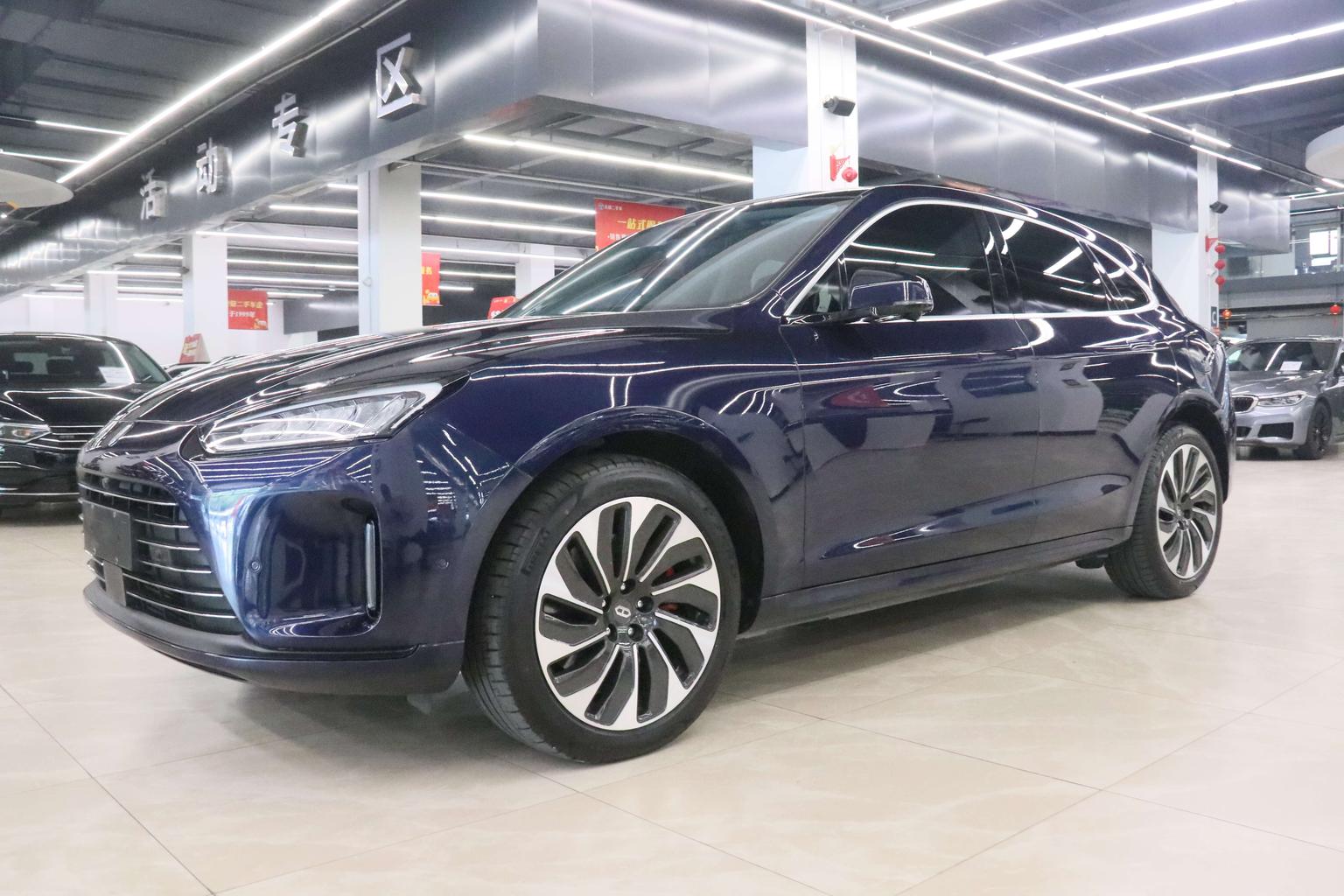 AITO M5 2022 zeng cheng AWD Performance