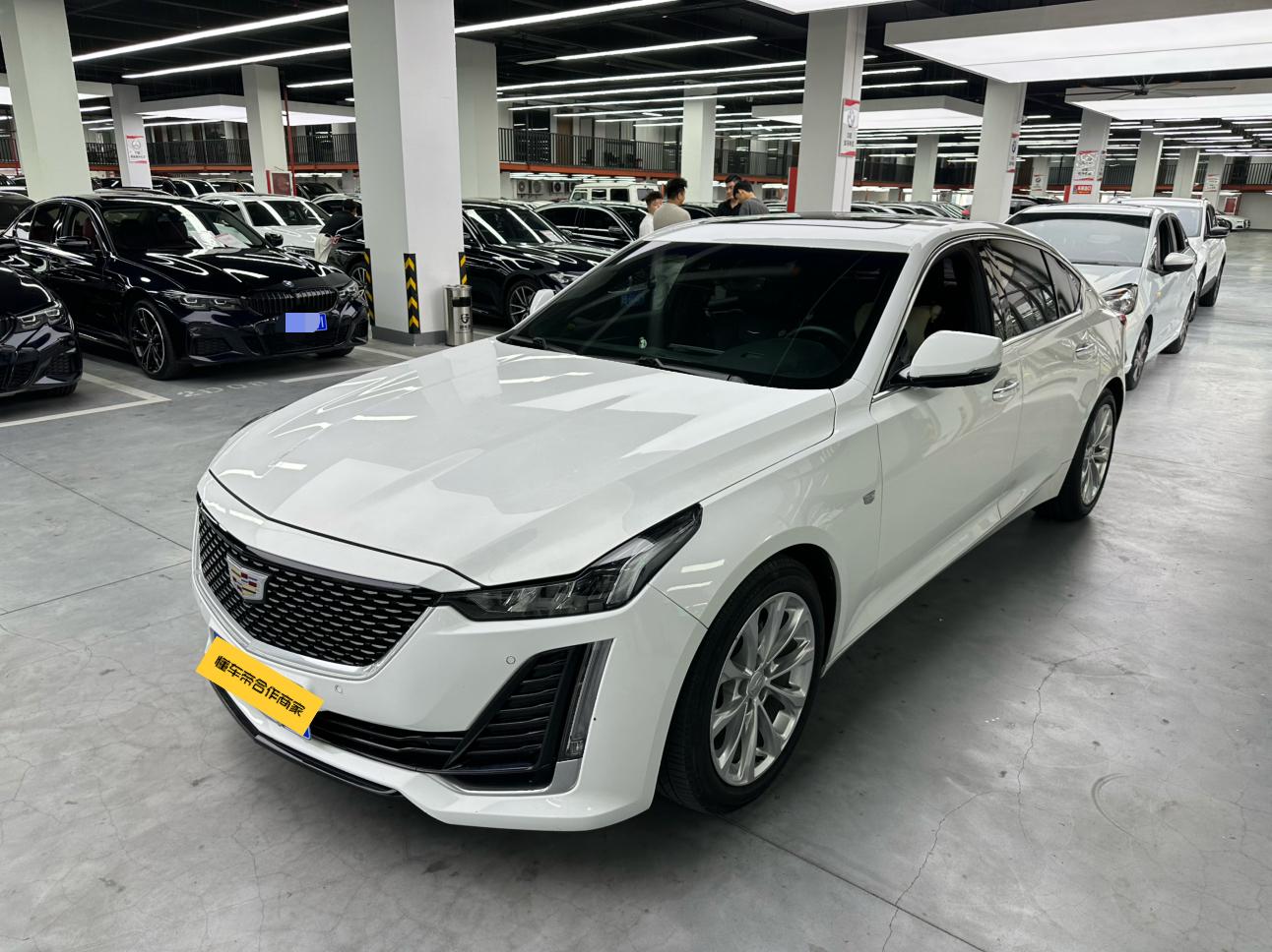 Cadillac CT5 2020 gai 28T Люкс