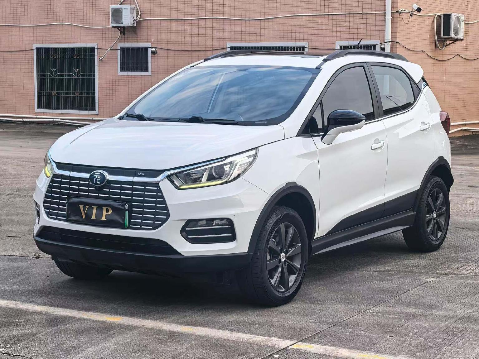 BYD Yuan EV 2019 EV360 zhi lian ling xiang xing