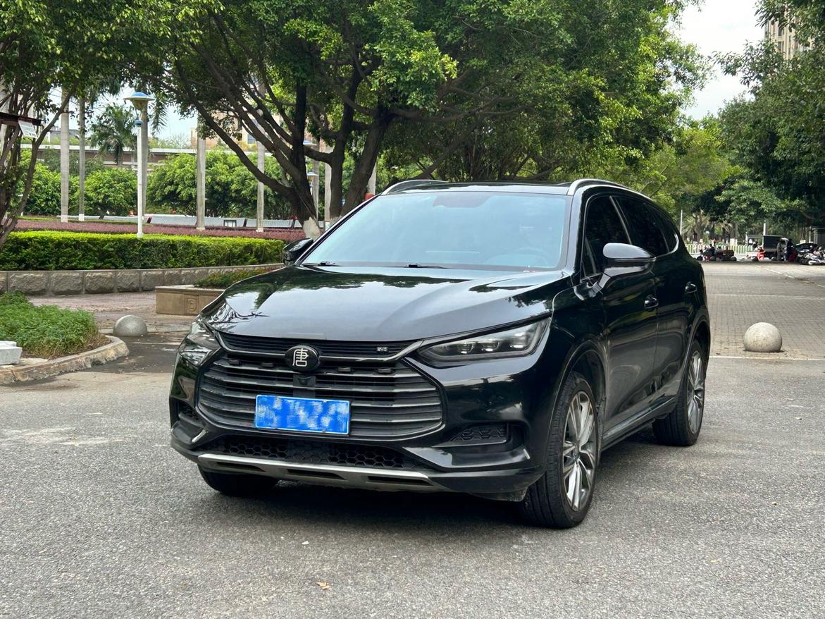 BYD Tang 2018 2.0T АКПП zhi lian zun yu xing 5 seats guo V