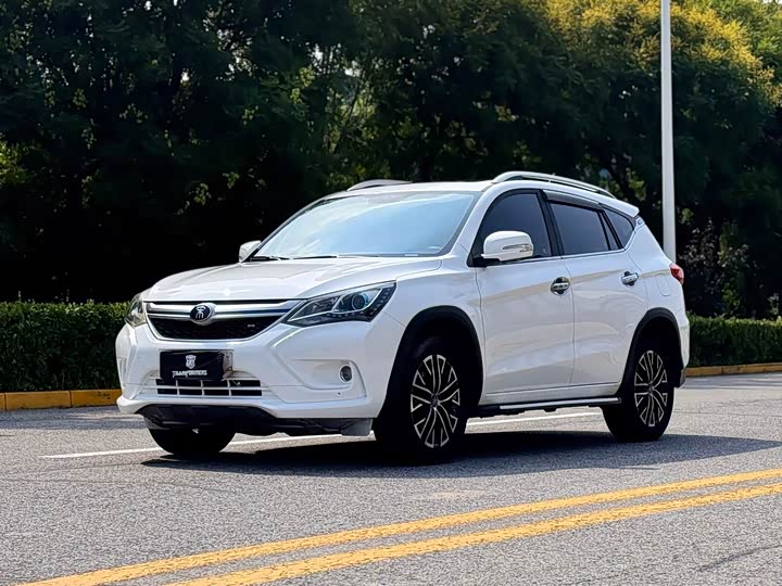 BYD Song xin neng yuan 2017 Song DM 1.5TID quan shi AWD Премиум