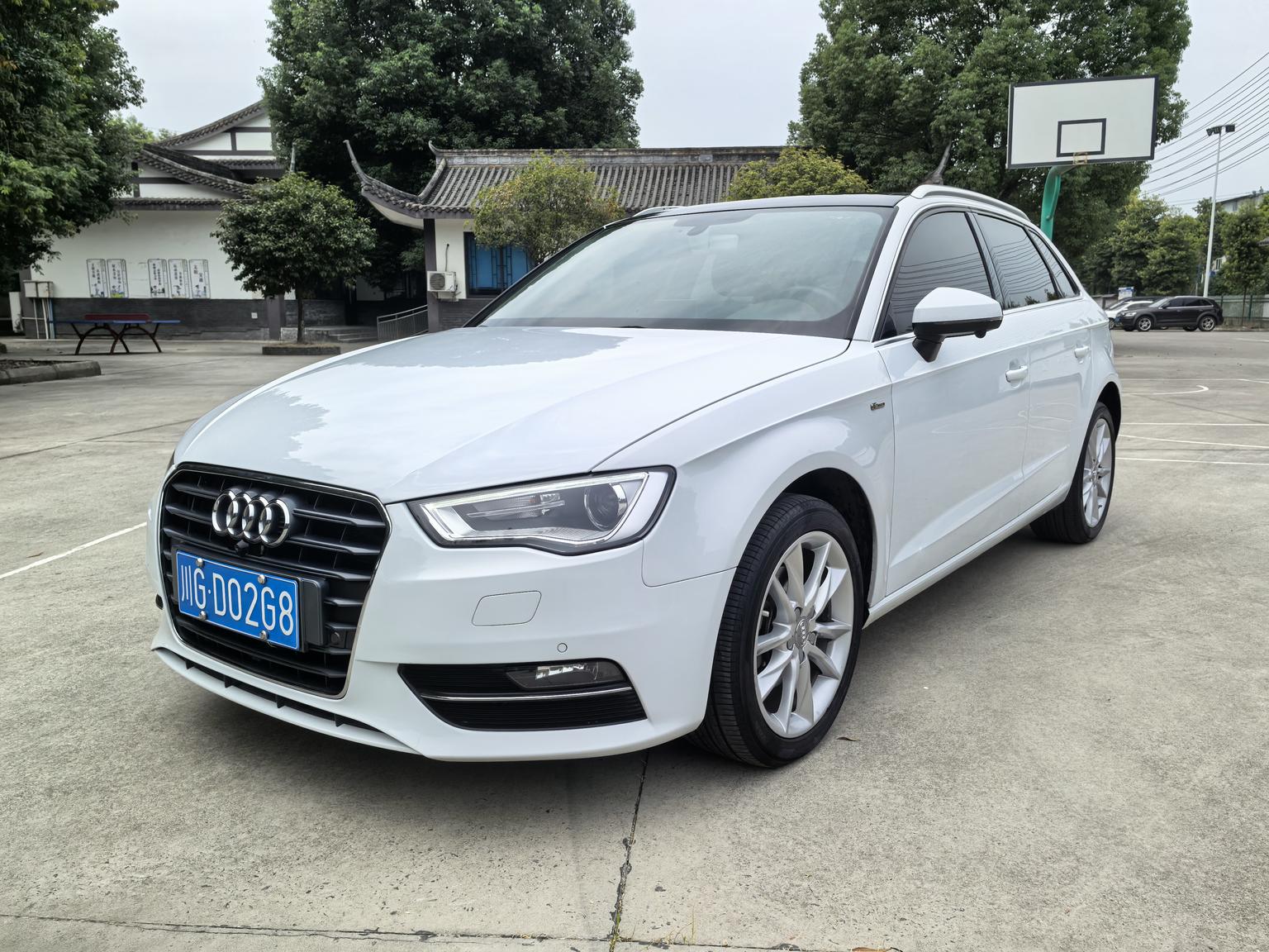 Audi A3 2015 Sportback 35 TFSI bai wan ji nian shu xiang xing