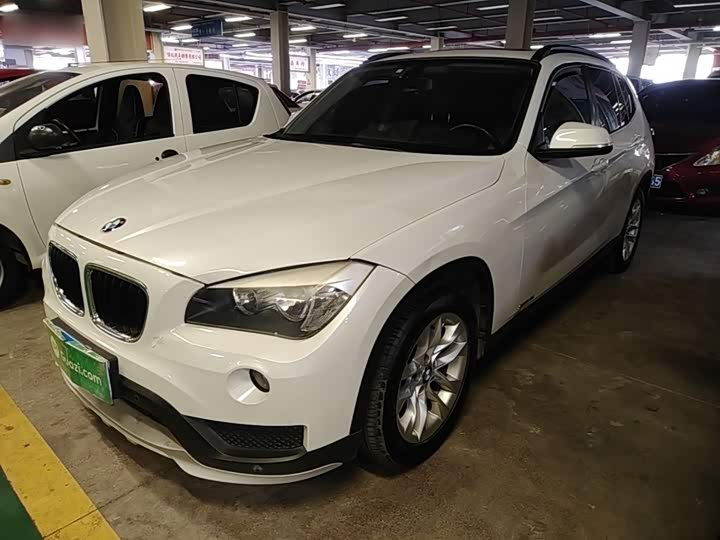 BMW X1 2015 sDrive18i shi shang jin ji ban