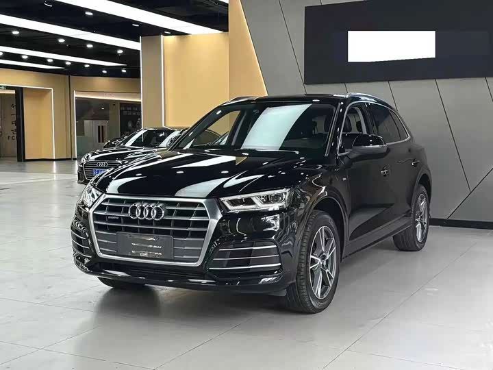Audi Q5L 2018 40 TFSI rong xiang Style guo V