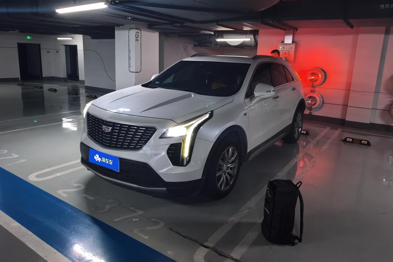 Cadillac XT4 2018 28T liang qu Люкс