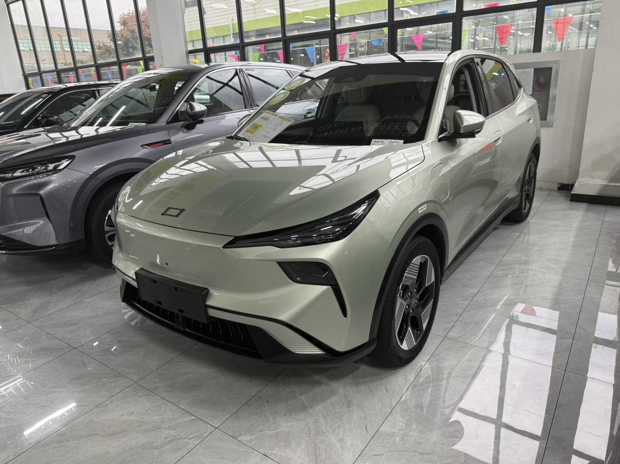 Bestune yue yi 03 2025 565km zhen xiang ban