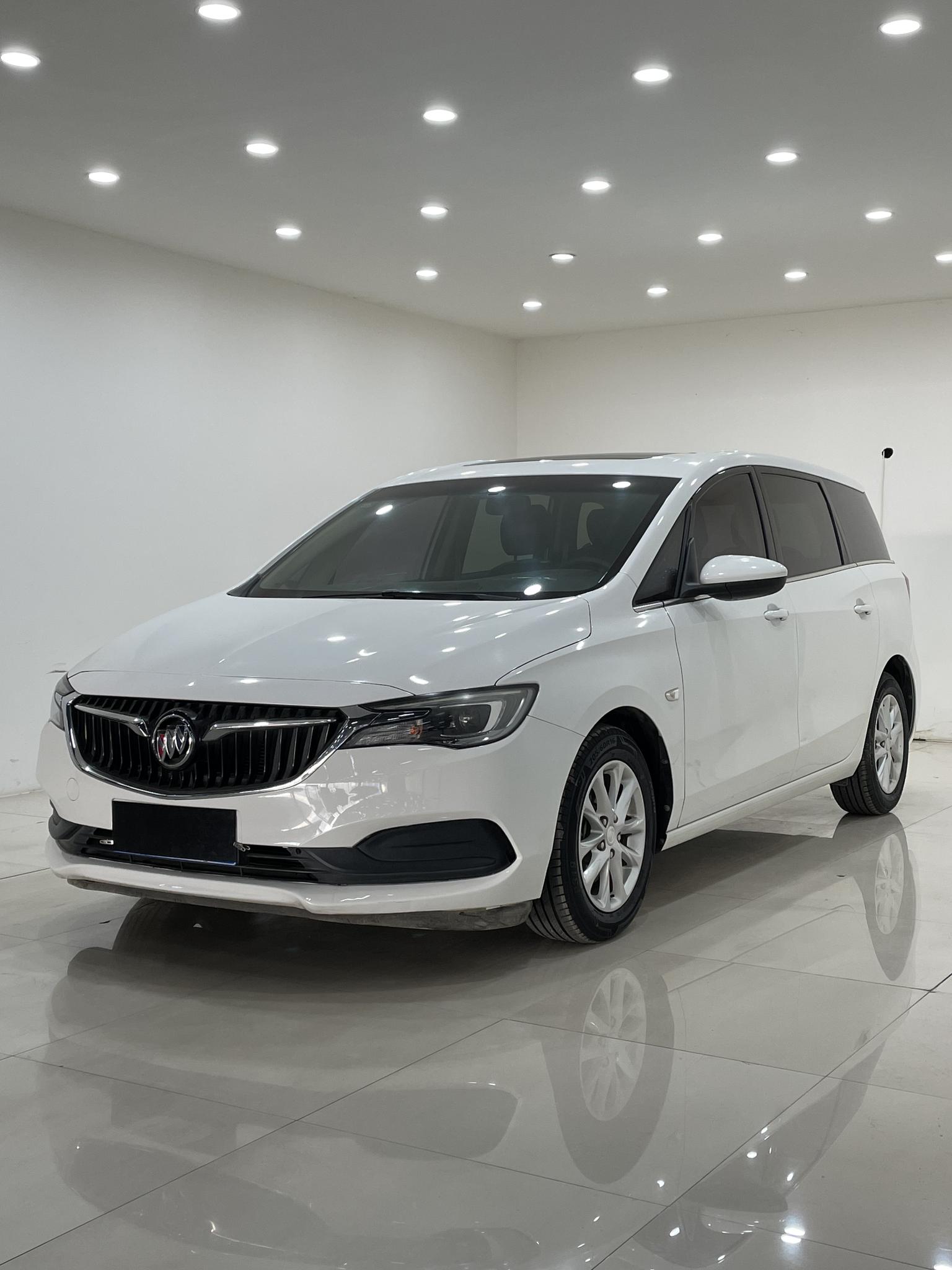 Buick GL6 2018 18T 6 seats Elite