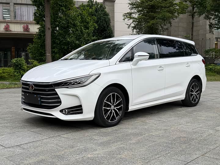 BYD Song MAX 2017 1.5T АКПП zhi lian Люкс 7 seats