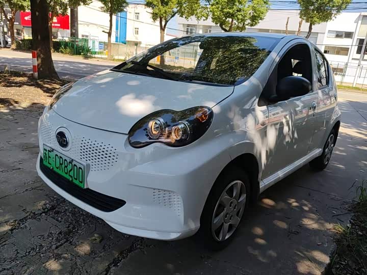 BYD e2 2019 biao zhun xu hang ban yue · biao zhun xing