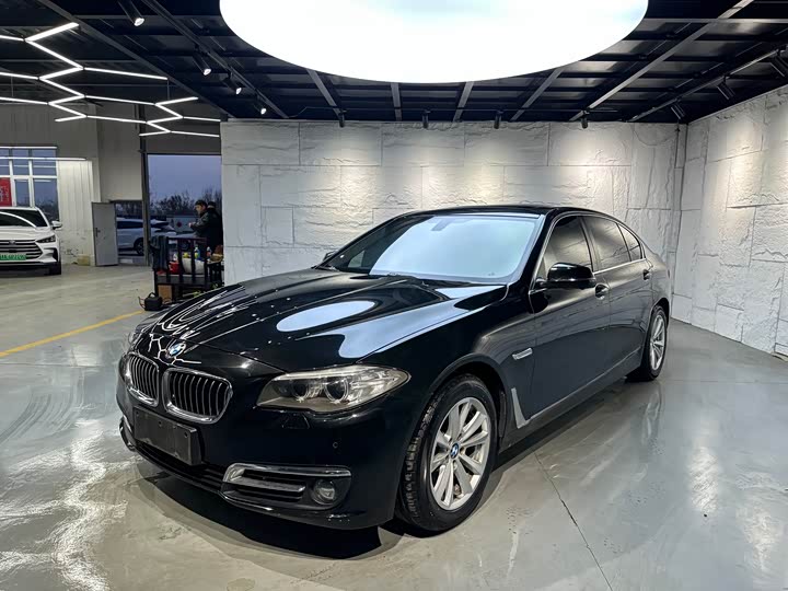 BMW 5 Series 2014 520Li dian ya xing