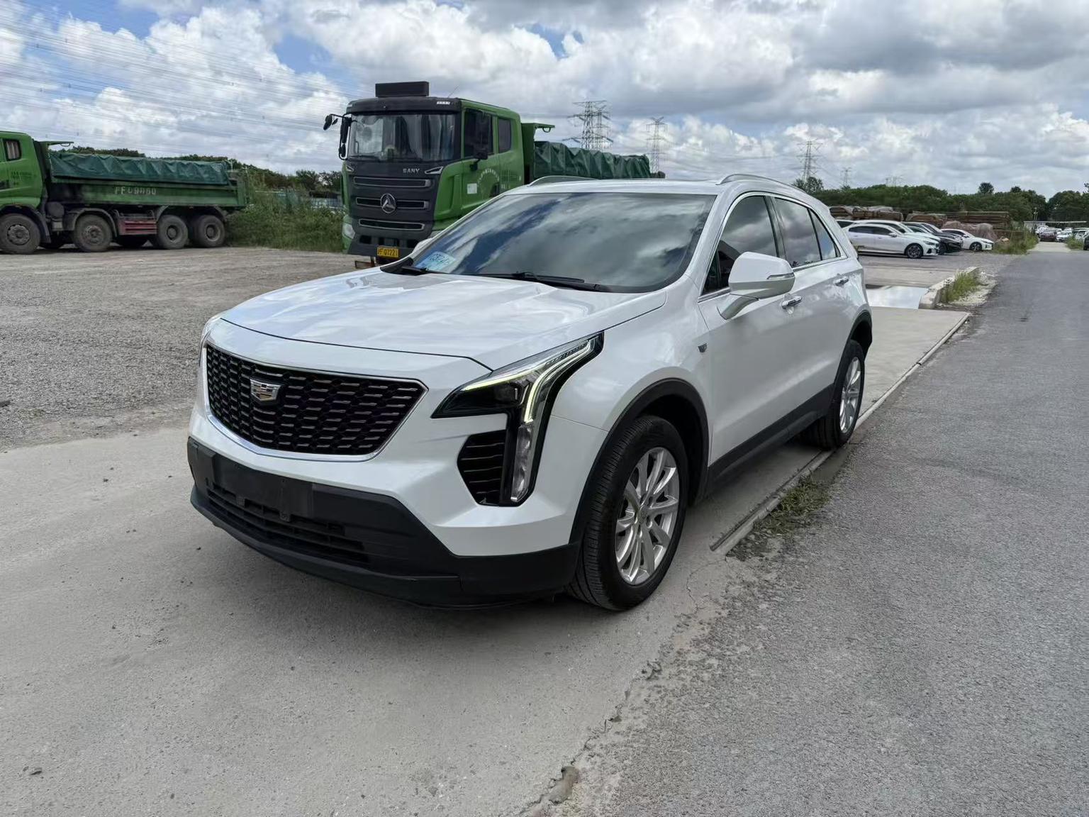 Cadillac XT4 2020 gai 28T liang qu Leading