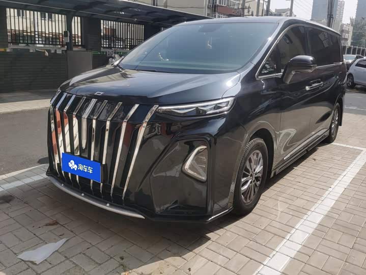 Bestune M9 2023 2.0T zhi zun xing