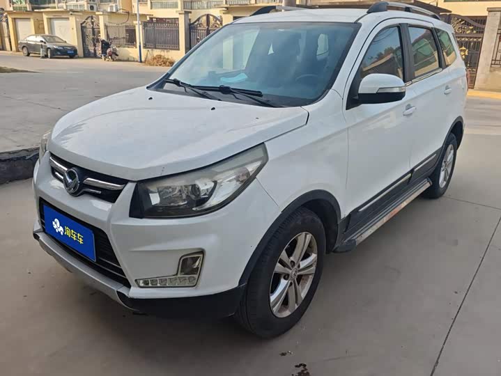 BAIC Huansu S3 2014 1.5L Комфорт guo IV