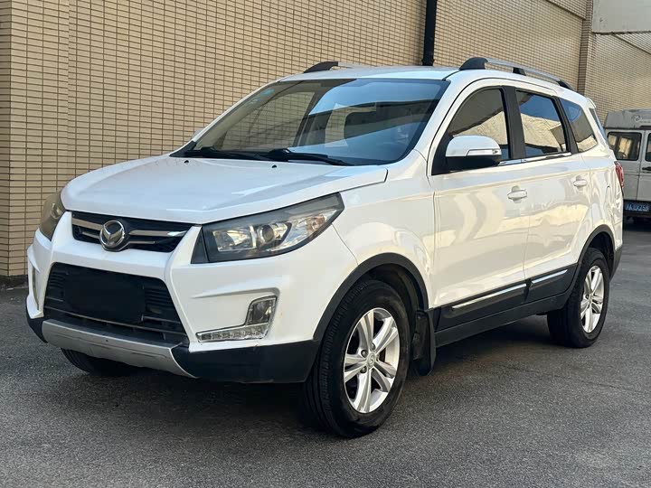 BAIC Huansu S3 2015 1.5L Комфорт guo V