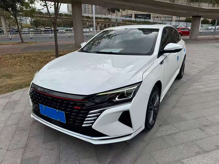 Aeolus Yixuan MAX 2021 1.5T xing chi ban