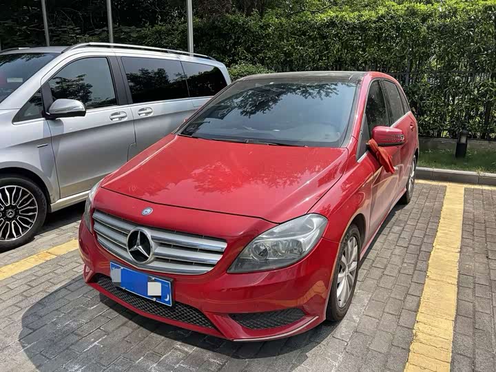 Mercedes-Benz B-Class 2012 B 180