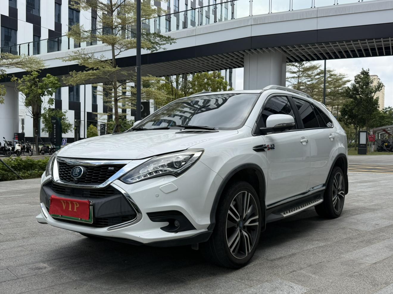BYD Tang DM 2017 DM 2.0T quan shi AWD hao ya xing