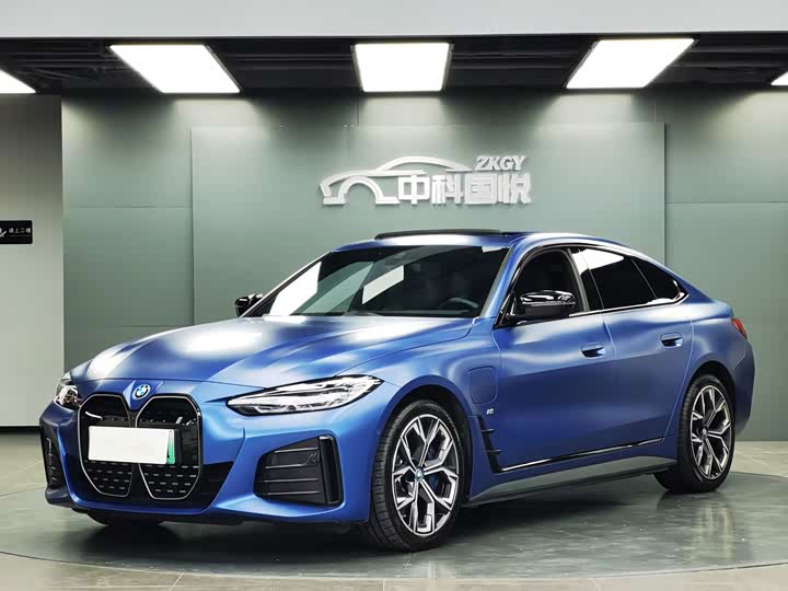 BMW i4 2022 eDrive40