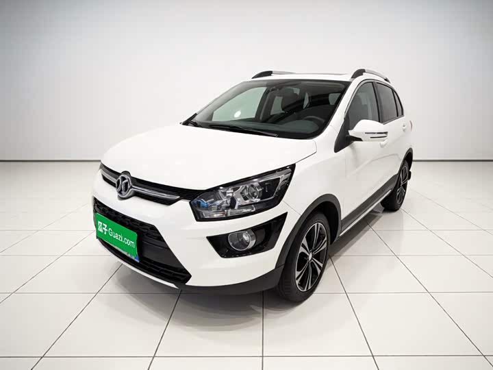 BAIC Senova X25 2015 1.5L АКПП Люкс