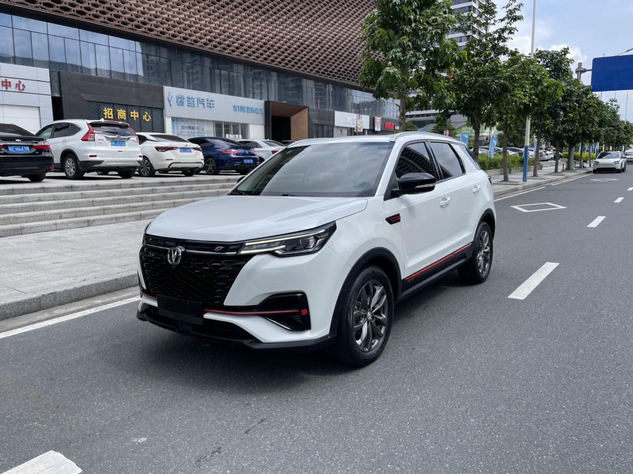 Changan CS55 PLUS 2021 lan jing ban 1.5T DCT Люкс