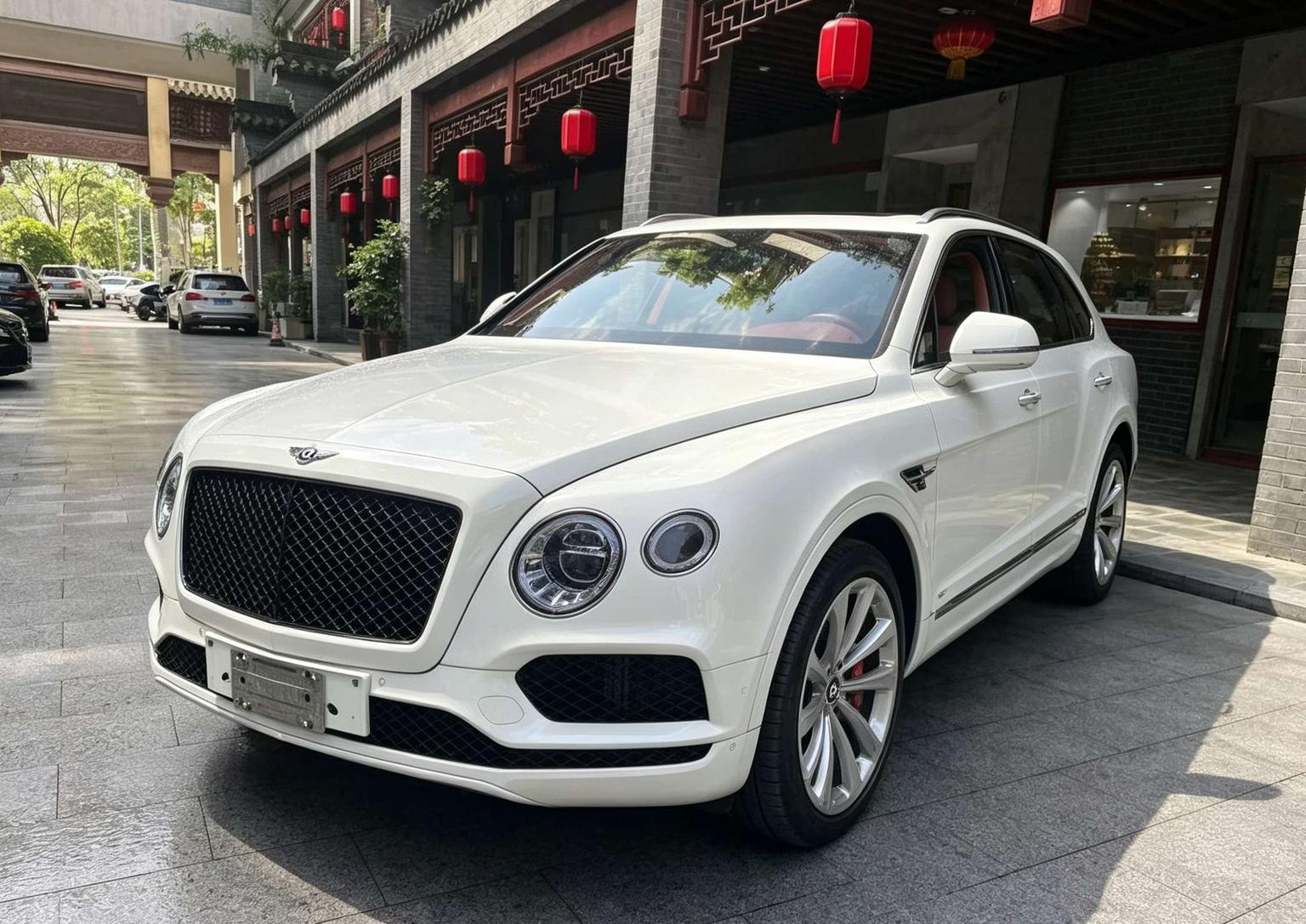 Bentley Bentayga 2018 4.0T V8