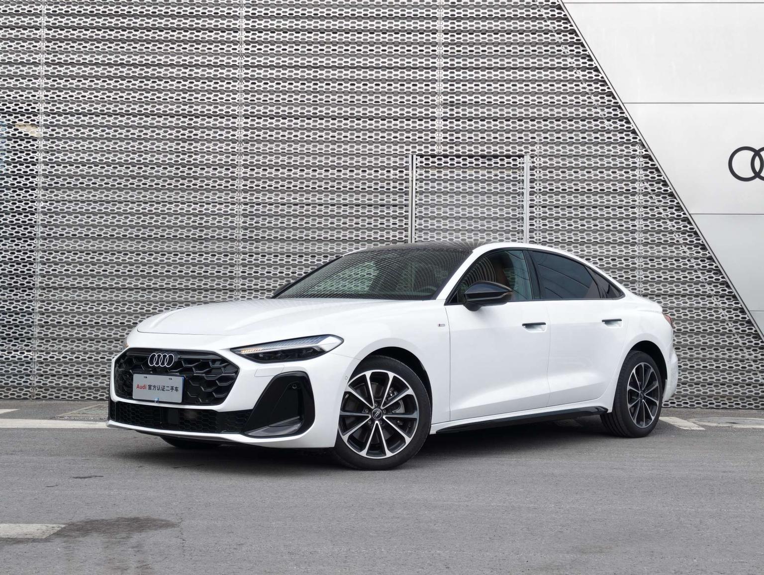 Audi A5L 2026 2.0T yun dong ban
