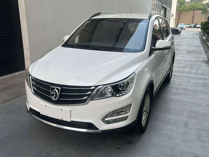 Baojun 560 2015 1.8L МКПП Комфорт