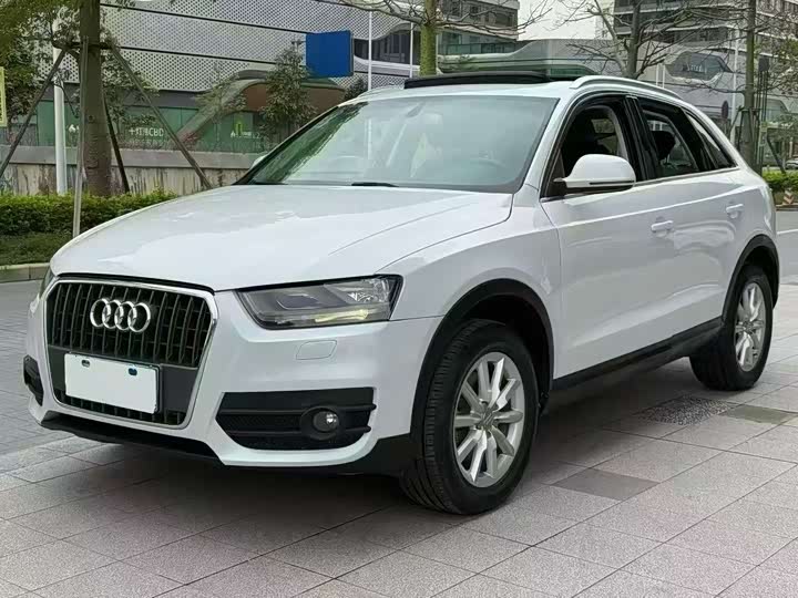 Audi Q3 2015 35 TFSI Progressive