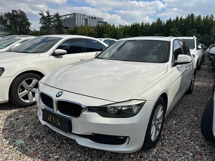 BMW 3 Series 2015 316i Progressive