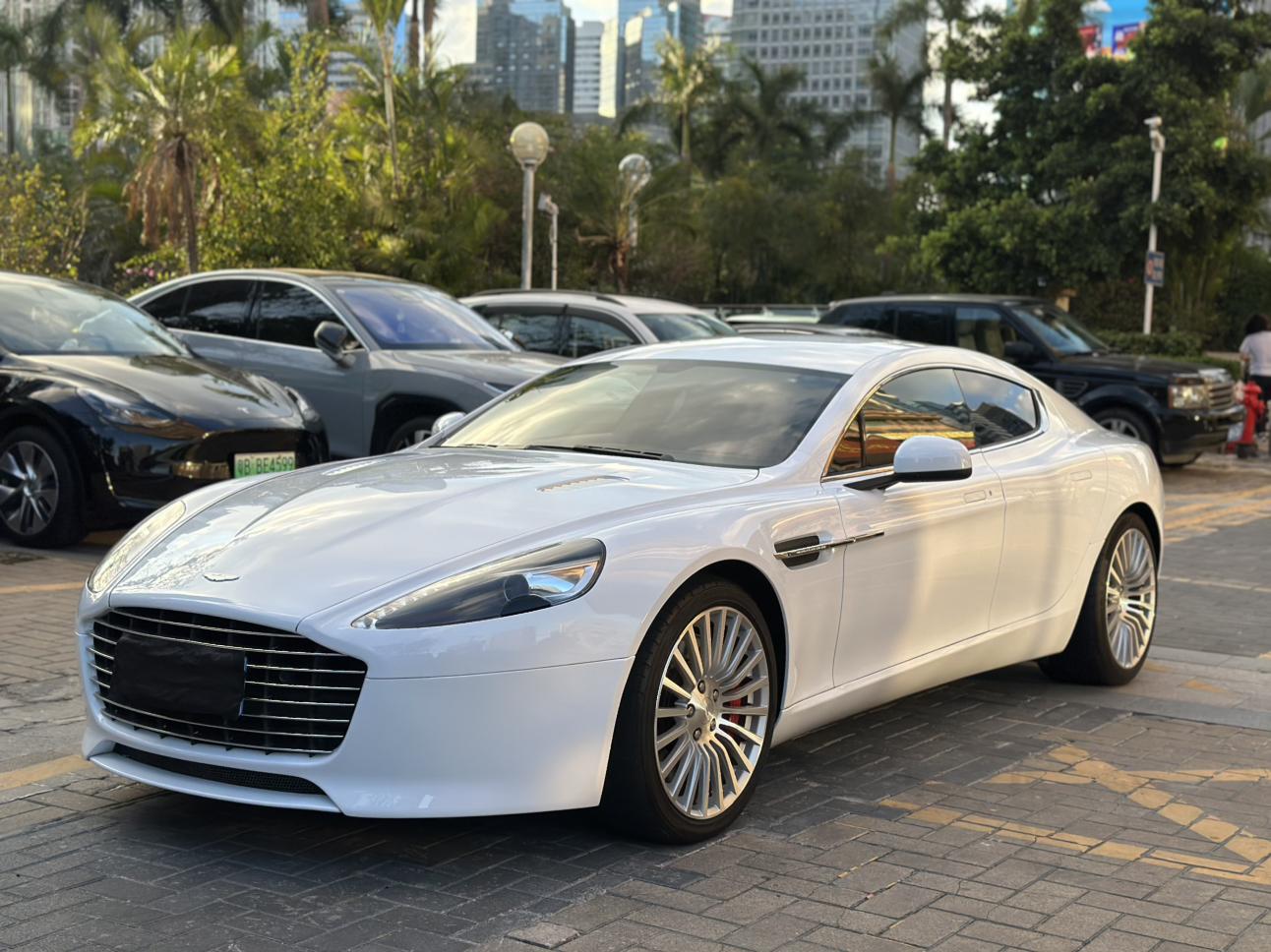 Aston Martin Rapide 2013 6.0L S