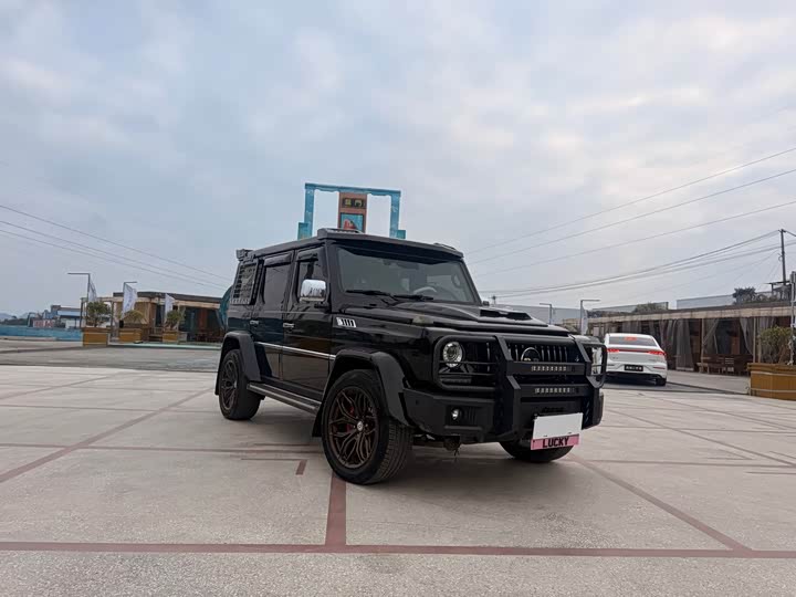 BAIC Off-road BJ80 2021 3.0T АКПП tan month ban