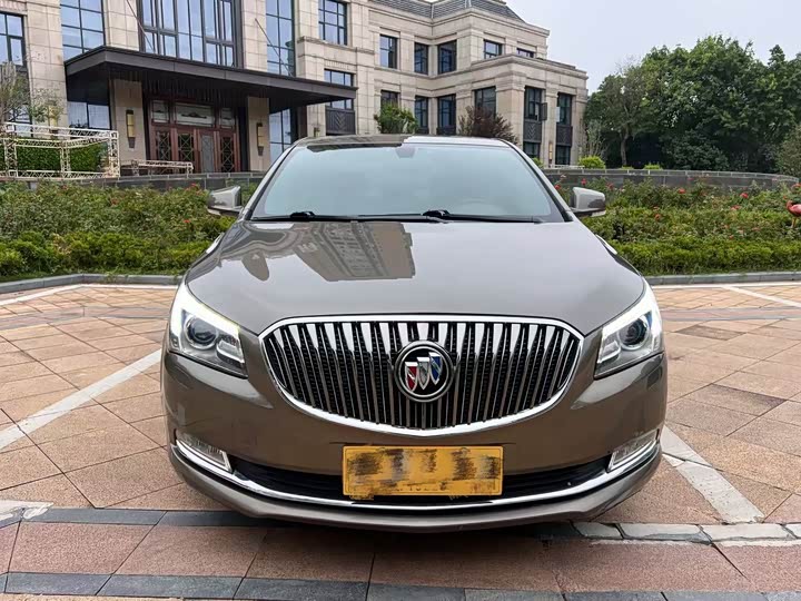 Buick LaCrosse 2013 2.4L SIDI jing ying Комфорт