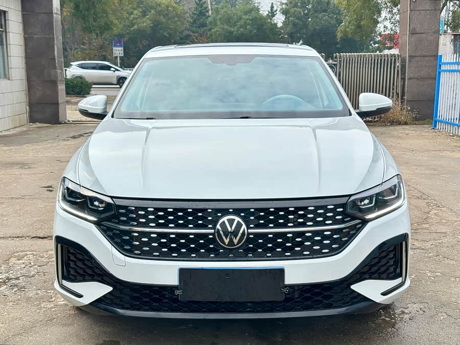 Lavida 2023 Facelift 1.5L Automatic Starry Sky Five Million Edition