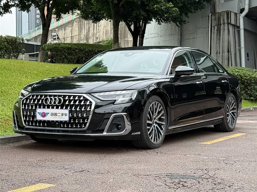 2024 Audi A8 A8L 55 TFSI quattro Flagship