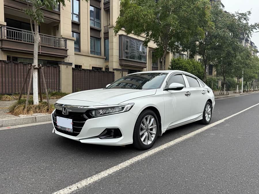 2022 Honda Accord 260TURBO Luxury Edition