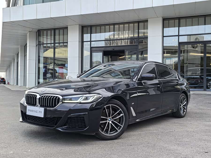 BMW 5 Series 2022 Facelift II 525Li M Sport Package
