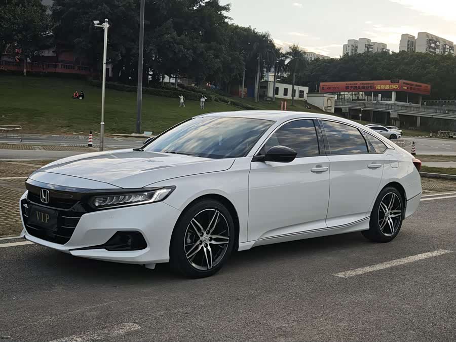 Accord 2022 260TURBO Phantom Night Premium Edition